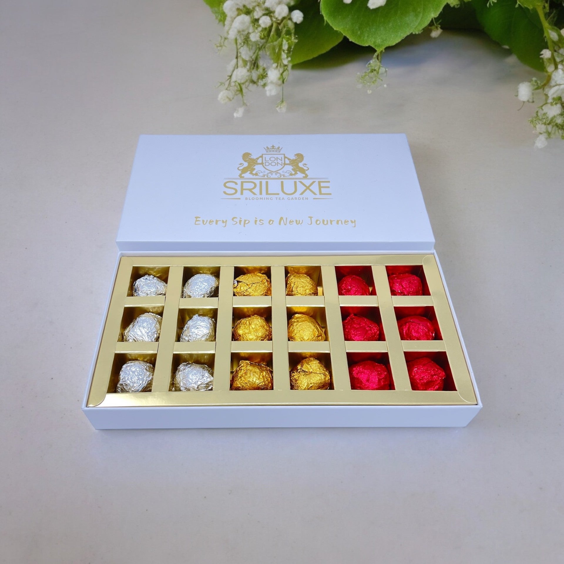 RILUXE - Luxury Blooming Flower Tea - 18 pcs of Assorted Premium Blooming Tea | Wonderfully Wrapped in White, Gold and Red | perfect for gifting or self-indulgence